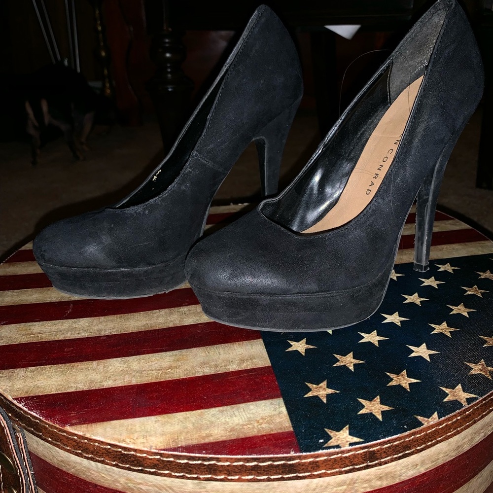 Pumps - Picture 3 of 5